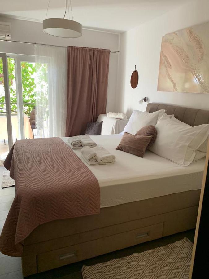 Studio apartment Purple sunset - 2+1 Baška Voda Extérieur photo
